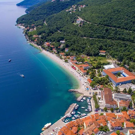 Andrea-2 By Interhome